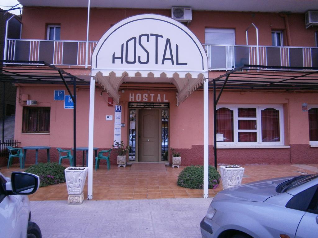 Hostal El Caminero Purullena ภายนอก รูปภาพ